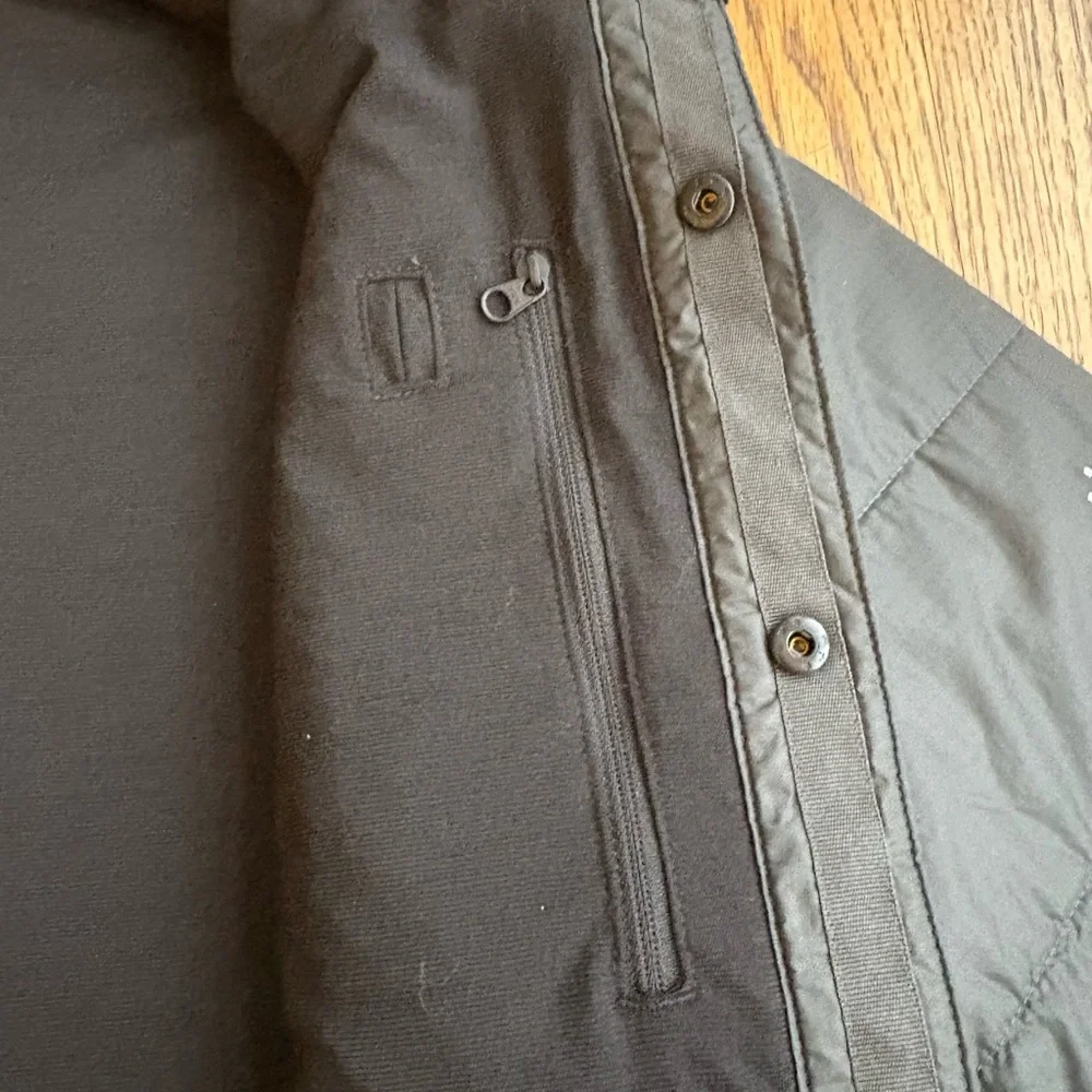 Smartwool Anchorline Gray and Brown Plaid Puffer Jacket - Picture 6 of 11